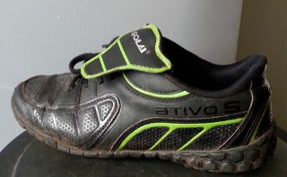 Shoe